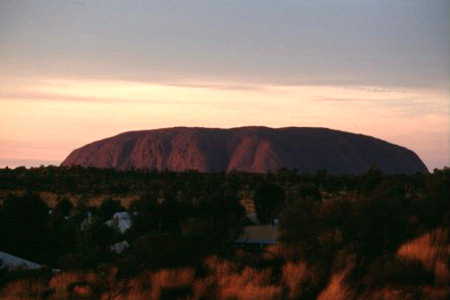 Sonnenaufgang am Uluru (Ayers Rock)