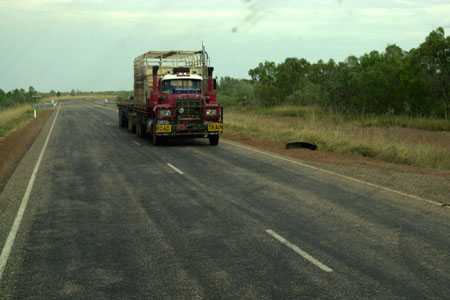 auf dem Highway in Richtung Kununurra